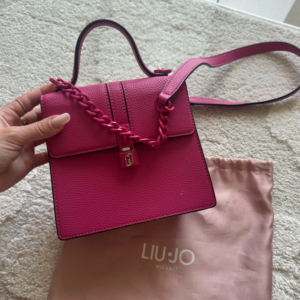 Liu Jo Pink Mini Bag with Structured Design and Top Handle